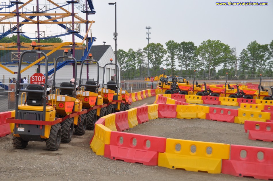 Diggerland USA Construction Vehicles