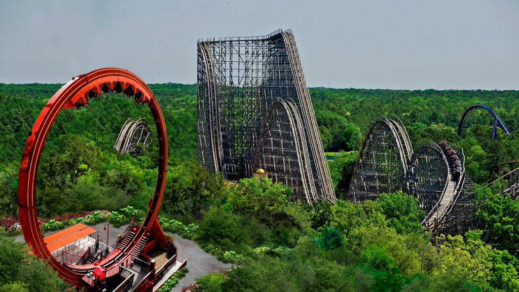 Six Flags Great Adventure New Looping Dragon Rollercoaster